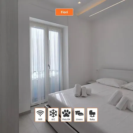 Appartement Regina - By Ligooria *